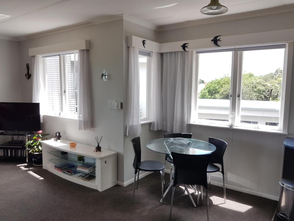 Coromandel Tapu - Beachfront Escape Exterior photo